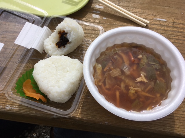 魚沼きのこ汁＆新米おにぎり